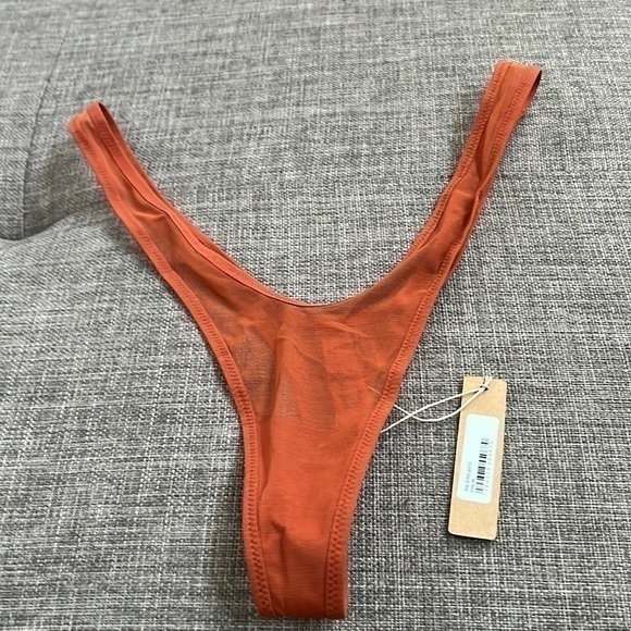 SKIMS Other - Skims Ultra Fine Mesh Micro Dipped Thong